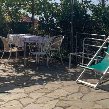 Apartamento Alloggio Privato A 5 Min Dal Mare Borgio Verezzi Exterior foto