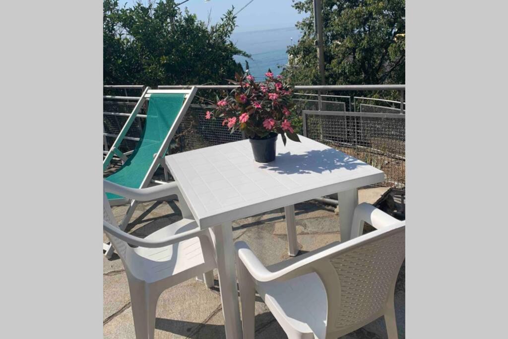 Apartamento Alloggio Privato A 5 Min Dal Mare Borgio Verezzi Exterior foto