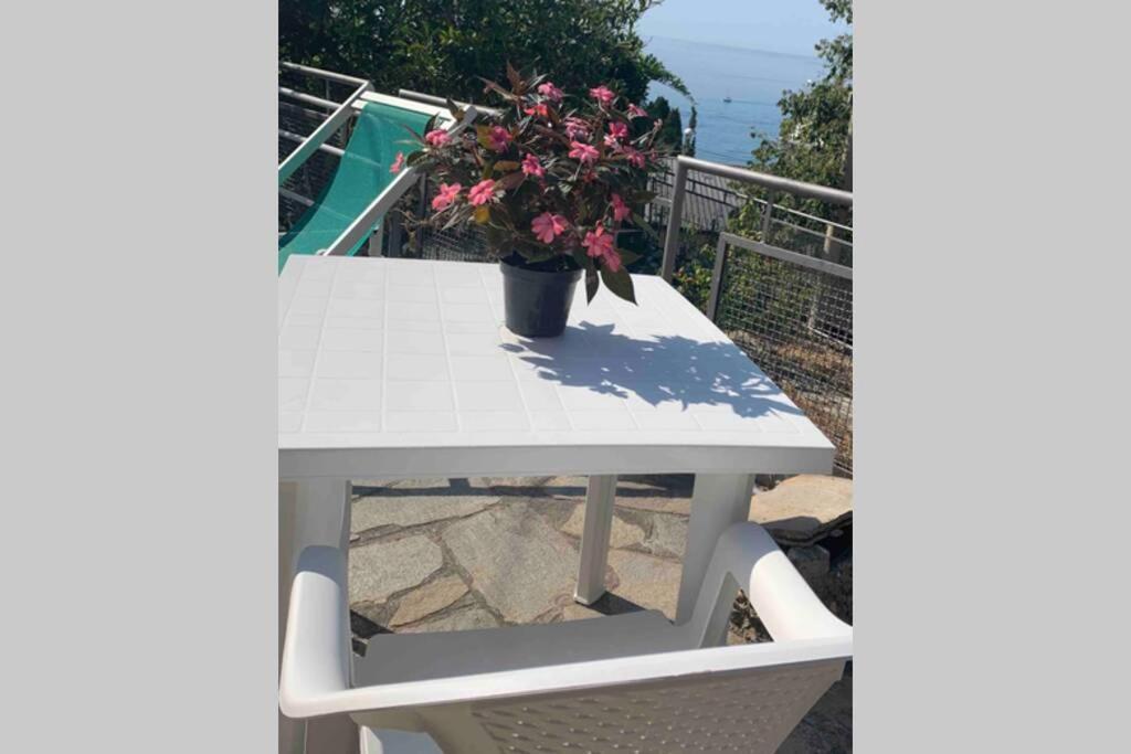 Apartamento Alloggio Privato A 5 Min Dal Mare Borgio Verezzi Exterior foto